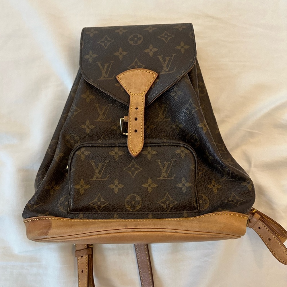 Authentic Louis Vuitton Montsouris MM Backpack Bag Mono